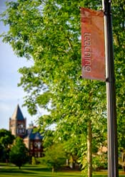 UNH banners