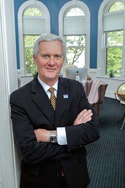 president mark huddleston
